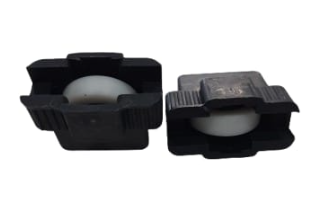 Window Insert Roller Plug with Guide