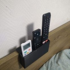1.jpg remote holder