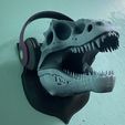 IMG_0055.jpeg Alien Dinosaur Skull Headphone Stand