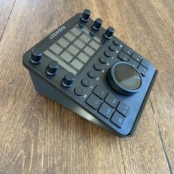 IMG_0781.jpg Loupdeck CT Stand