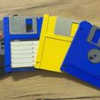 Banner_Floppy_2x1.jpg 💾Retro Floppy Disk -Scale 1:1- Micro SD Cards Organizer – Holds 12 Cards