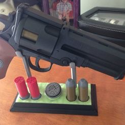 container_hellboy-prop-display-stand-3d-printing-30408.jpg The Hellboy PROP Gun model