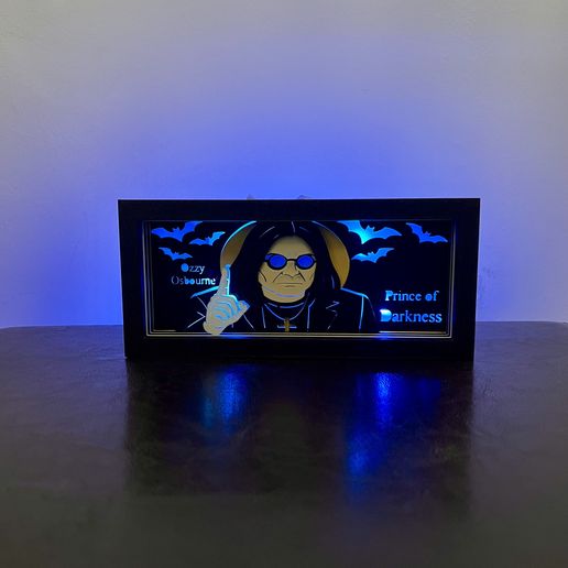 IMG_3851.jpg Оззи Осборн - светодиодный лайтбокс - не требуется AMS