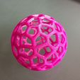 Ball_display_large.JPG Voronoi Ball