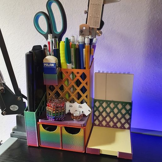 CoverPic.jpg Desk Organizer