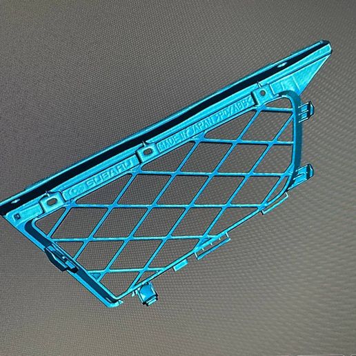 Subaru Impreza 2 grille