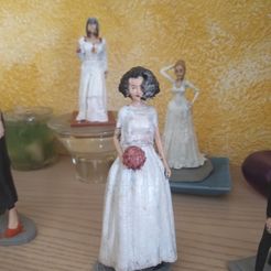 Anime bride to accompany wedding cake, javherre