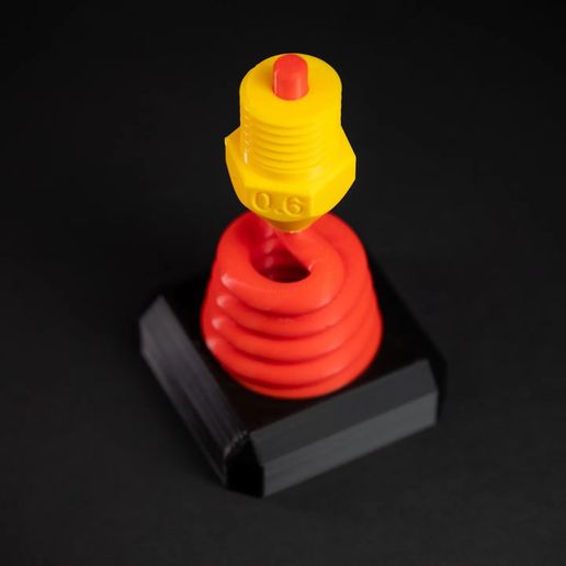 9a57690f-2b83-4c87-849a-2552ba487cbf.jpg 3D Printing Nozzle Sculpture