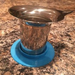 IMG_3300.JPG Free STL file David's Tea Perfect Cup Filter Infuser Lid Coaster・3D printable model to download