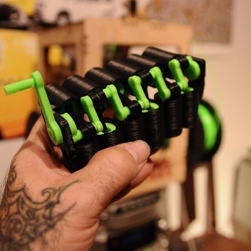 DSC_0209_display_large_display_large.jpg Motor V-12