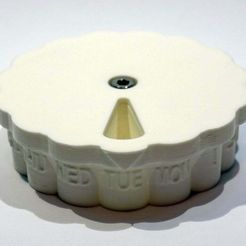 Front2.jpg Two week pill container / medication dispenser Mk. II