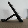 welle-p0024.jpg Cell phone stand with two adjustment angles