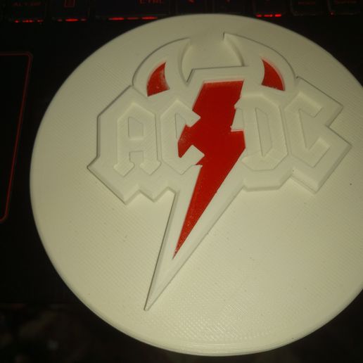 DSC_1129[1].JPG ACDC logo