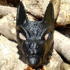 IMG_20230615_175957_353.jpg STL file Wolf Mask・3D print design to download