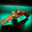 Pistol-2.jpg Webley MK VI Replica Inspired by Bioshock