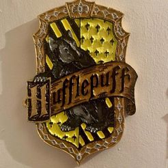 IMG_1654.jpeg Free STL file Harry Potter - Hufflepuff Plaque / Sign・Object to download and to 3D print, longpaul395