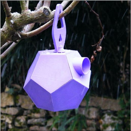 Dode_nichoir_vue1_Lt.jpg DODECAHEDRON BIRDHOUSE