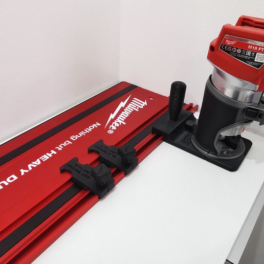 STL-Datei Adapterplatte Für Milwaukee Router M18 FTR Auf Milwaukee Führungsschiene