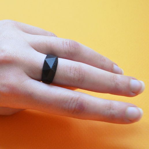 3.jpg the "Bling Rings"