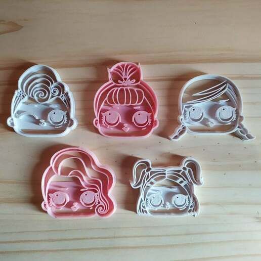 LOL Cookie Cutter 3D model