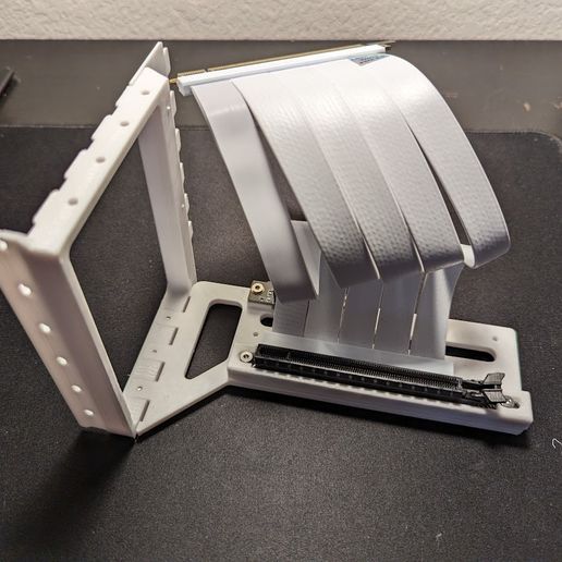 🔧 Vertical GPU Mount Lian Li O11 D EVO・ STL File for ・Cults