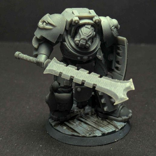 a4f3a06d-b04c-40bb-8be1-544ba82588a0.jpg Megalodon Knights Guard