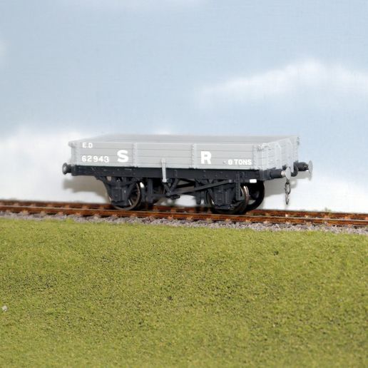 SR 3 Plank Railway Wagon - OO Gauge