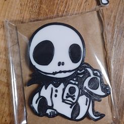 Snapchat-1468317832.jpg Fichier STL Nightmare Before Christmas Jack Skellington bébé et bébé Zéro / Topper/ Wall art / Birthday Shower decor・Plan pour imprimante 3D à télécharger
