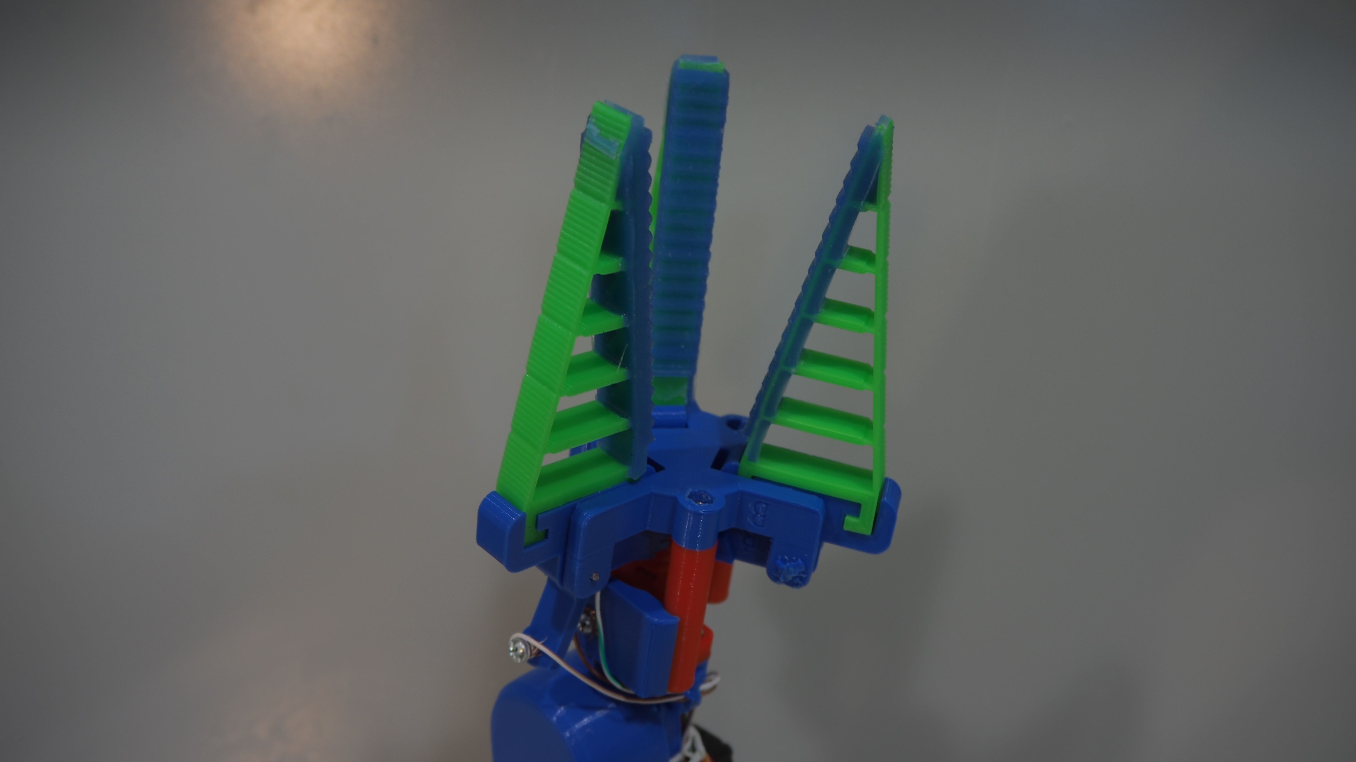 3D file IMPROVED ADAPTIVE GRIPPER V2.0 COMPLETE KIT (WITH ARDUINO CODE