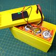 a ee ie Pe ae: ri TET aaa Bee eae 12V Lithium Battery Box