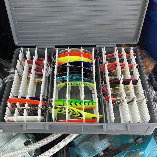 SpoonCase — Slim Fishing Lure Box | Modular TPU Dividers | Backpack Ready