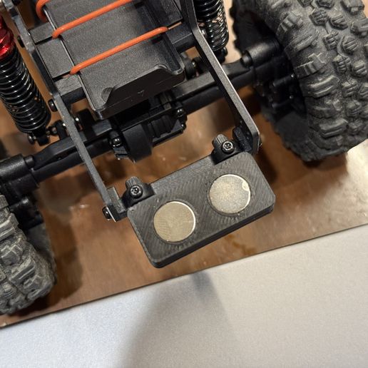 ➕ Hobby Plus CR18p Evo Convoy Mag Body Mount・ 3MF File for 3D