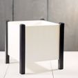 WhiteCubePlanter.jpg Modernes quadratisches Pflanzgefäß