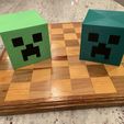 2020-02-03_18.55.42.jpg Case for the Complete Minecraft Chess Set