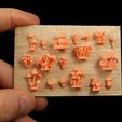 IMG_4298.jpg Base Bits 3 - Mushrooms 2 - 18 pieces