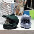 321777037_633551538524171_6565981353129693446_n.jpg master chief skull case/helmet