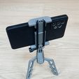 06-Tripod-and-Handler-for-phone.jpg Tripod and Handler for  phone or action camera