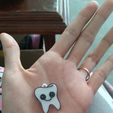 llavero_diente2.jpeg Tooth Shaped Keychain