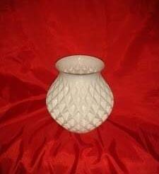 Doppelt gedrehte Vase