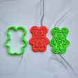 IMG_7165.jpg Cookie cutter gingerbread Mickey Mouse and Minnie Mouse