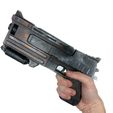10mm-pistol-prop-replica-Fallout-3-by-Blasters4Masters-2.jpg Fallout 3 10mm Pistol