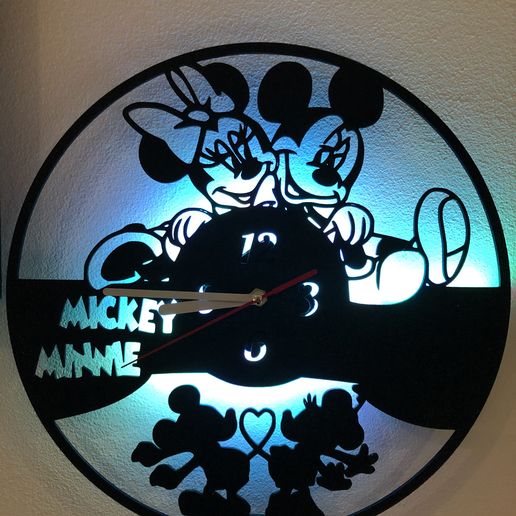 IMG_4109.jpeg mickey clock