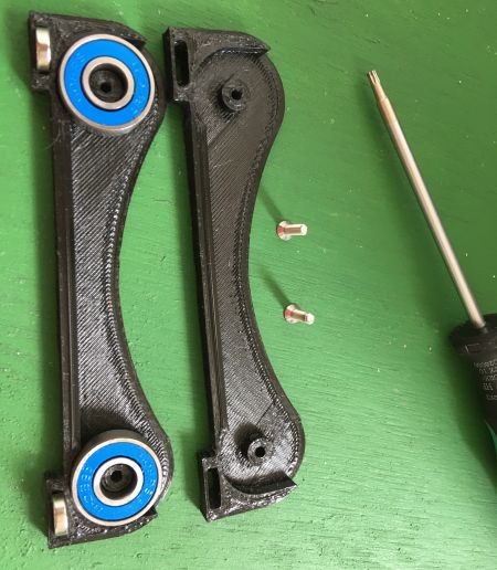 38fb88ad-54c3-416f-85ee-f77161b89539.JPG Snap Roller MagTrack System (Screw Version)