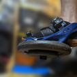 Blurry_LegLift.png DIY Leg weight for "knees over toes guy" exercises!