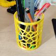 IMG_20220312_102211.jpg Voronoi Pattern Pencil Pen Holder