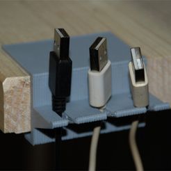 Klemm-Kabelhalter-1.jpg Free STL file Clampable Cable Holder (customizable)・3D printing idea to download
