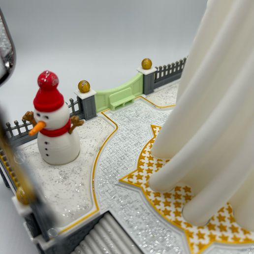 016b94d686bfc19a6b944bf74b93a42e8d0e4a8bbd.jpg Parc de Noël