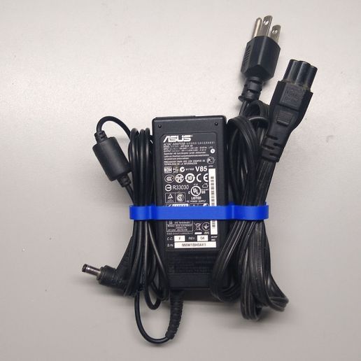 Laptop power cord organizers