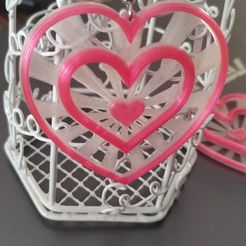 WhatsApp-Image-2023-03-31-at-12.49.05.jpeg Fichier STL GRANDES BOUCLES D'OREILLES EN FORME DE CŒUR !X3・Idée pour impression 3D à télécharger