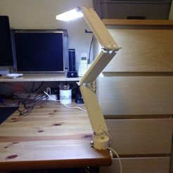 9d5aab89ab62d43385ab22c9f9ce2e6b_preview_featured.jpg Modular flexo led lamp